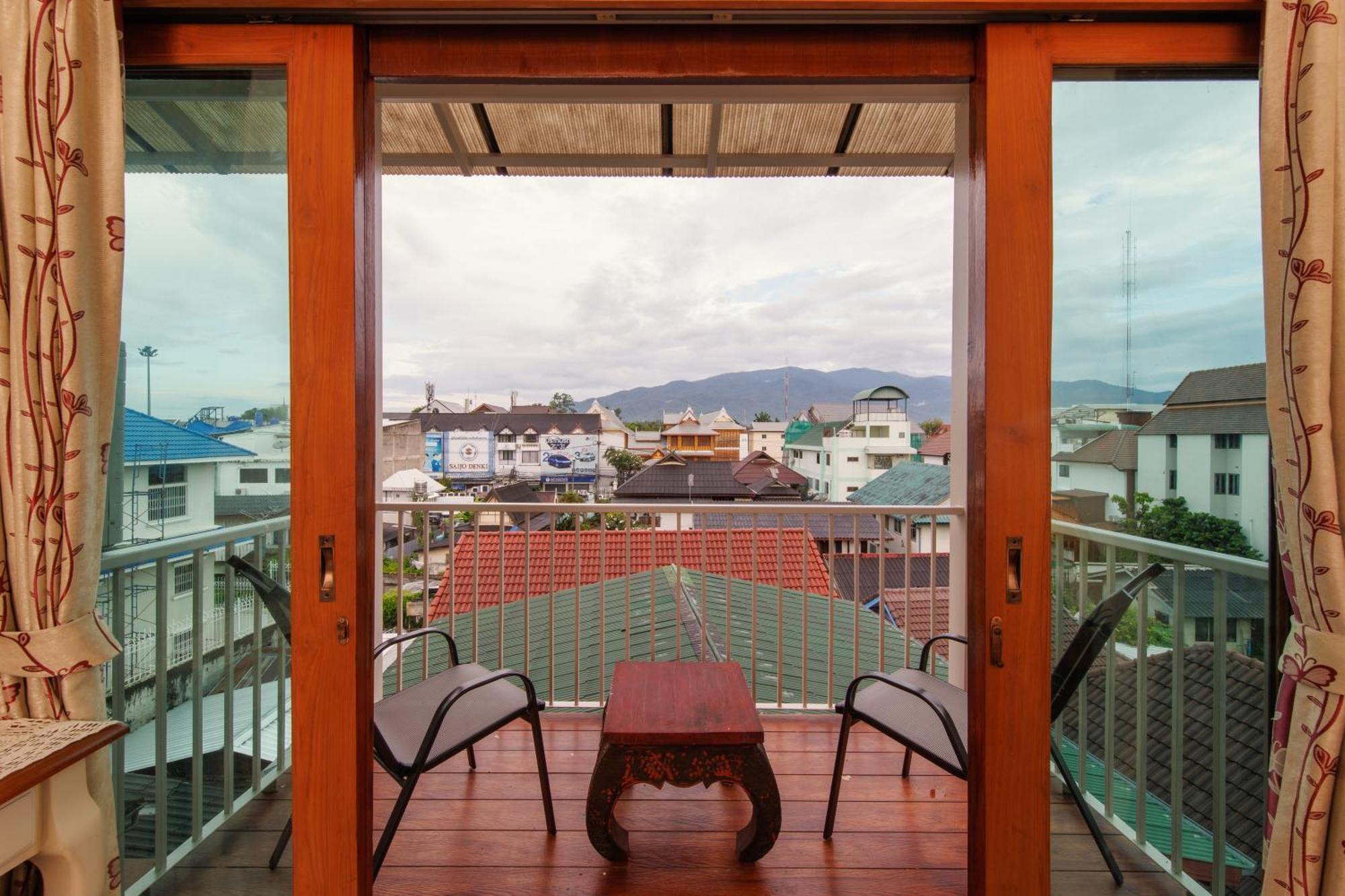 Rendezvous Classic House Chiang Mai Exterior photo