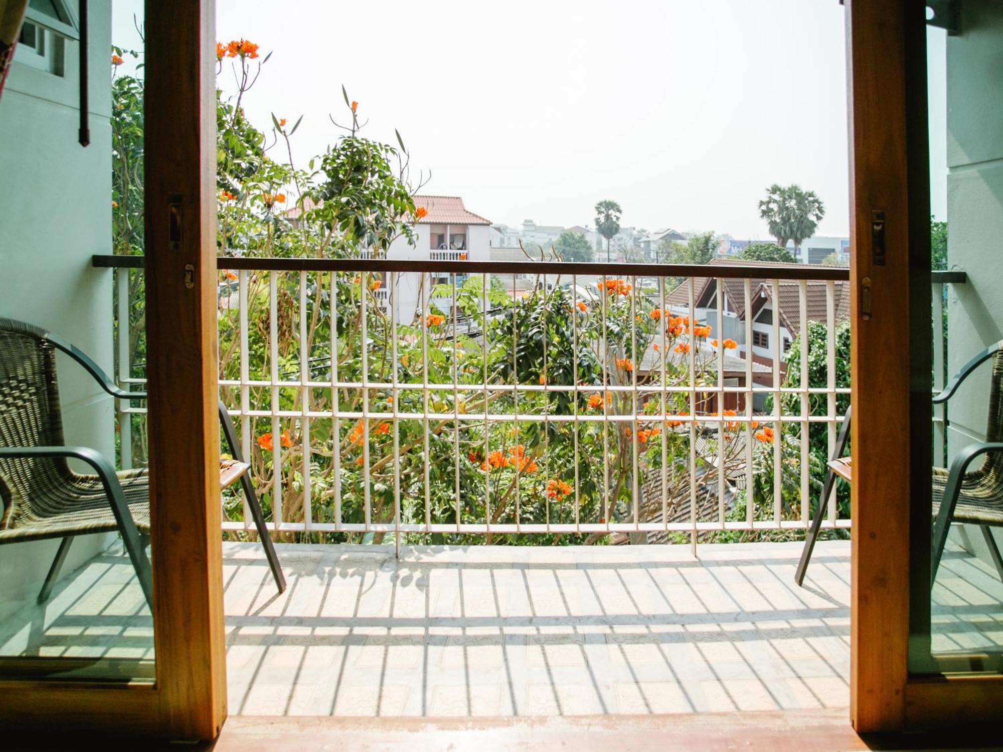 Rendezvous Classic House Chiang Mai Exterior photo